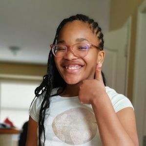 Meet your Posher, Michèle